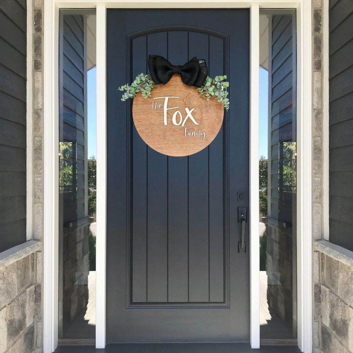 Personalized Family Name Round Sign | Door Hanger - ILYB Designs