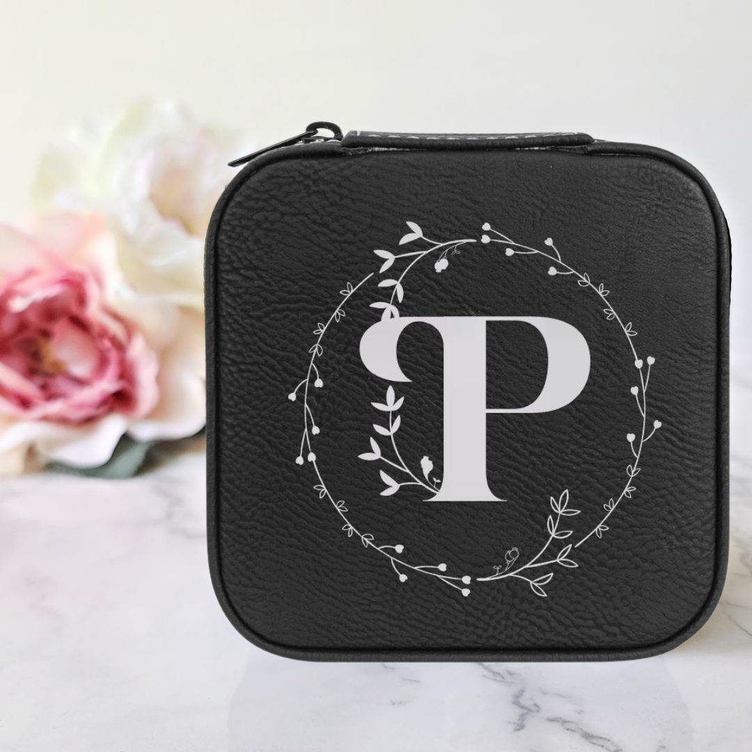 Monogrammed Initial in Floral Circle | Travel Jewelry Box - ILYB Designs