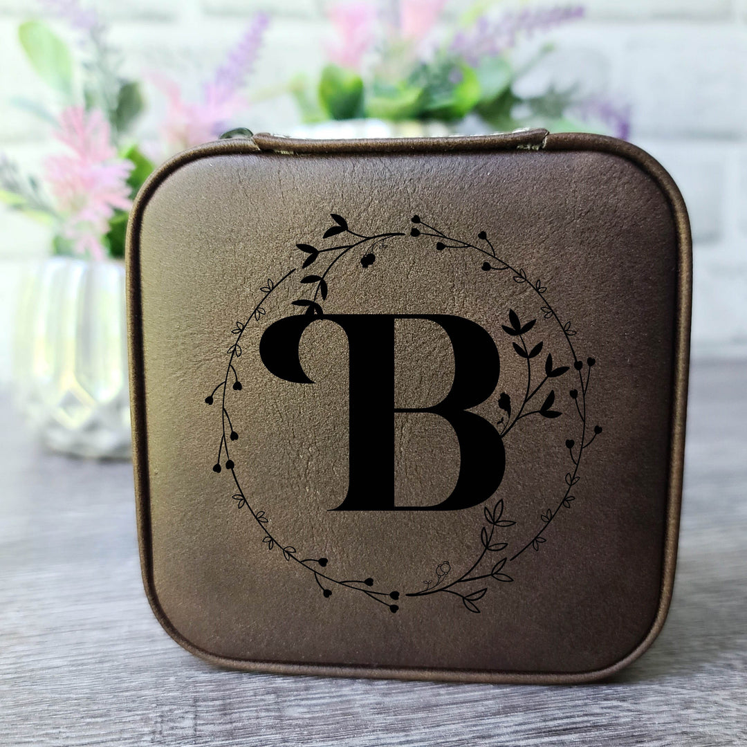 Monogrammed Initial in Floral Circle | Travel Jewelry Box - ILYB Designs