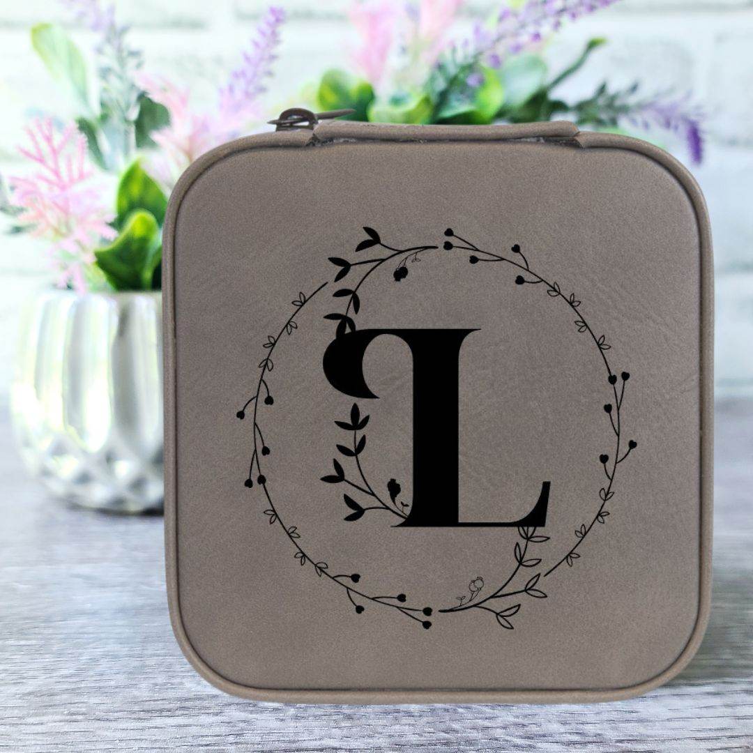 Monogrammed Initial in Floral Circle | Travel Jewelry Box - ILYB Designs