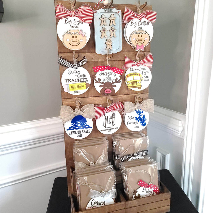 Christmas Ornament Display Stand | Laser Cut SVG File - ILYB Designs