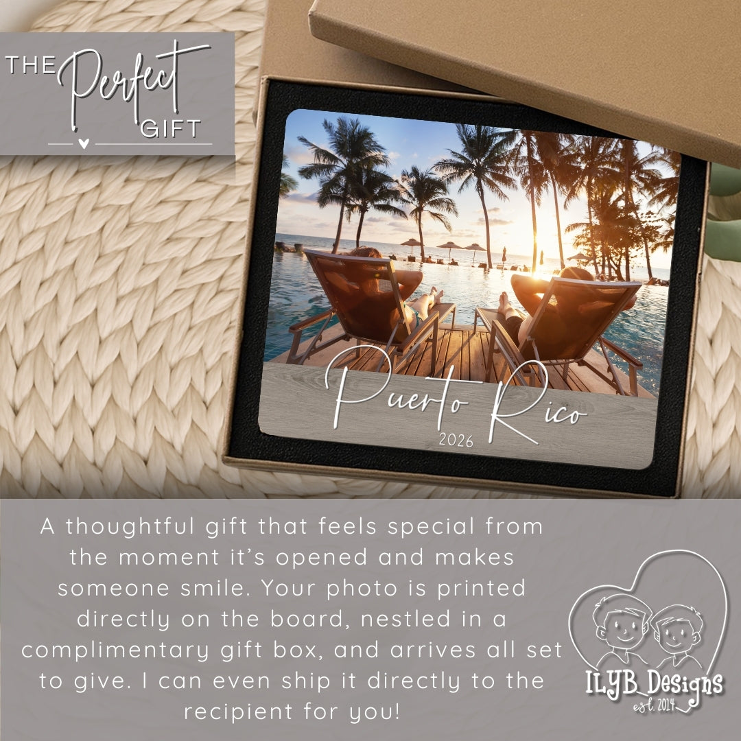 Photo board with Puerto Rico scene and promotional text for a gift.