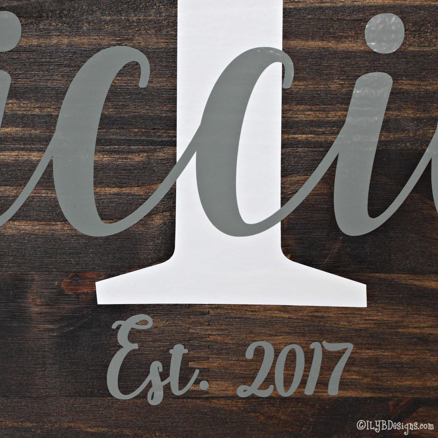 WOOD PERSONALIZED FAMILY ESTABLISHED Sign FAMILY NAME & INITIAL Wood Sign - ILYB Designs